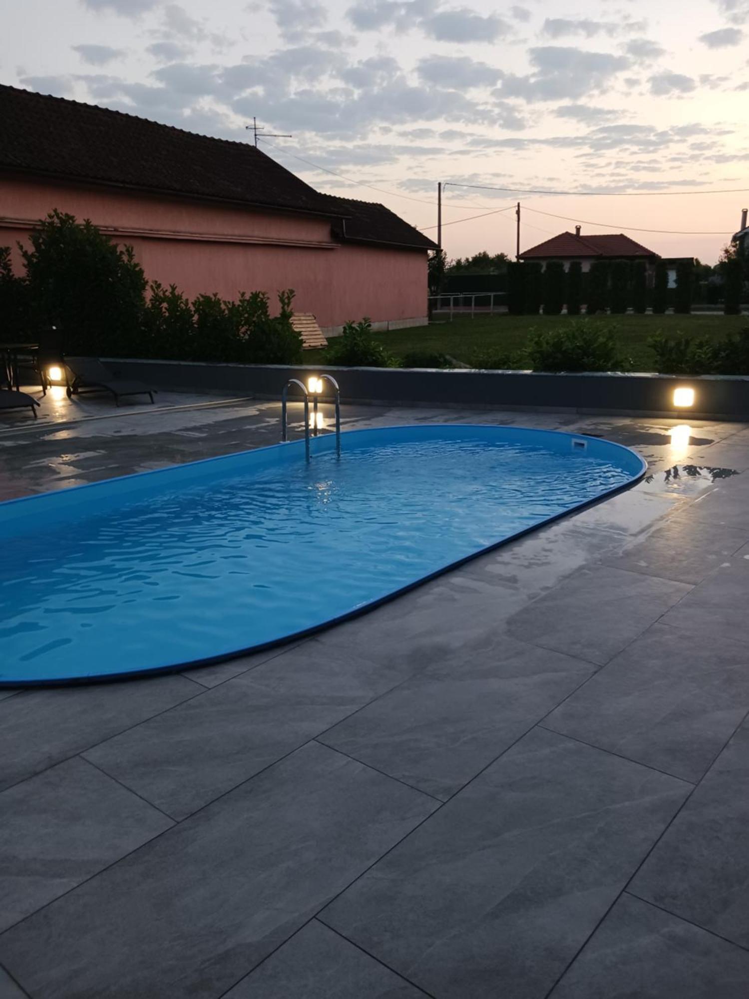 Appartement Maja à Velika Gorica Extérieur photo