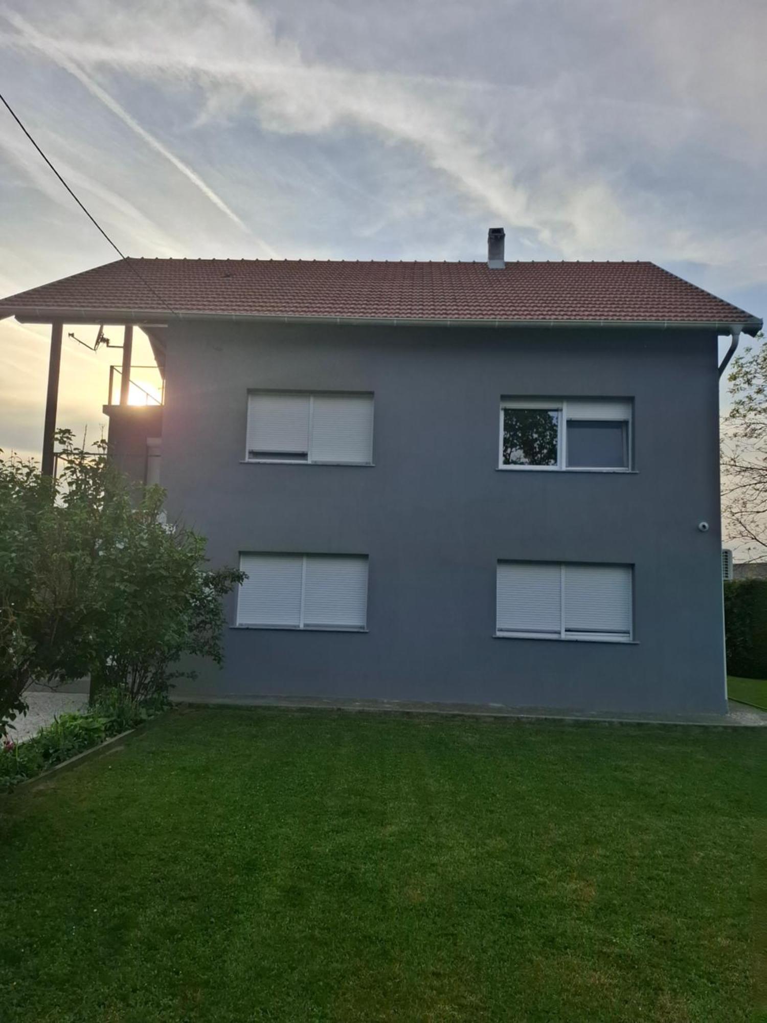 Appartement Maja à Velika Gorica Extérieur photo